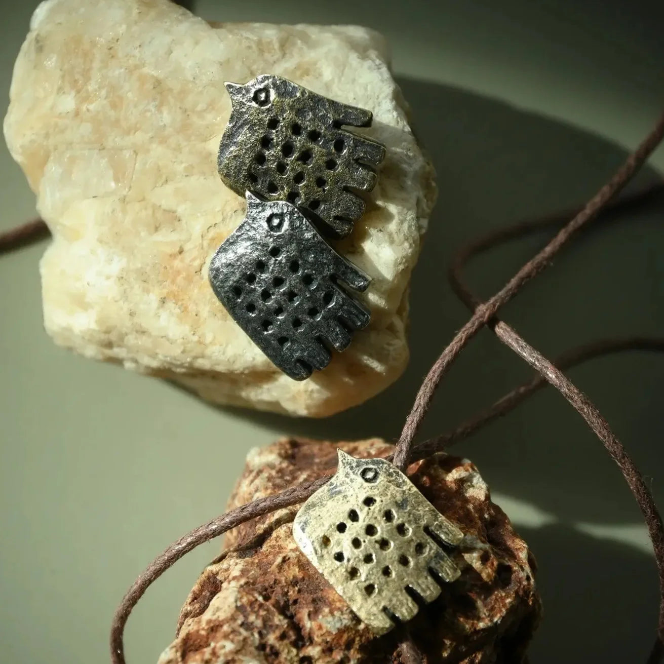 bird shape pendant necklaces
