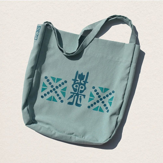 blue tote bag for daily use 