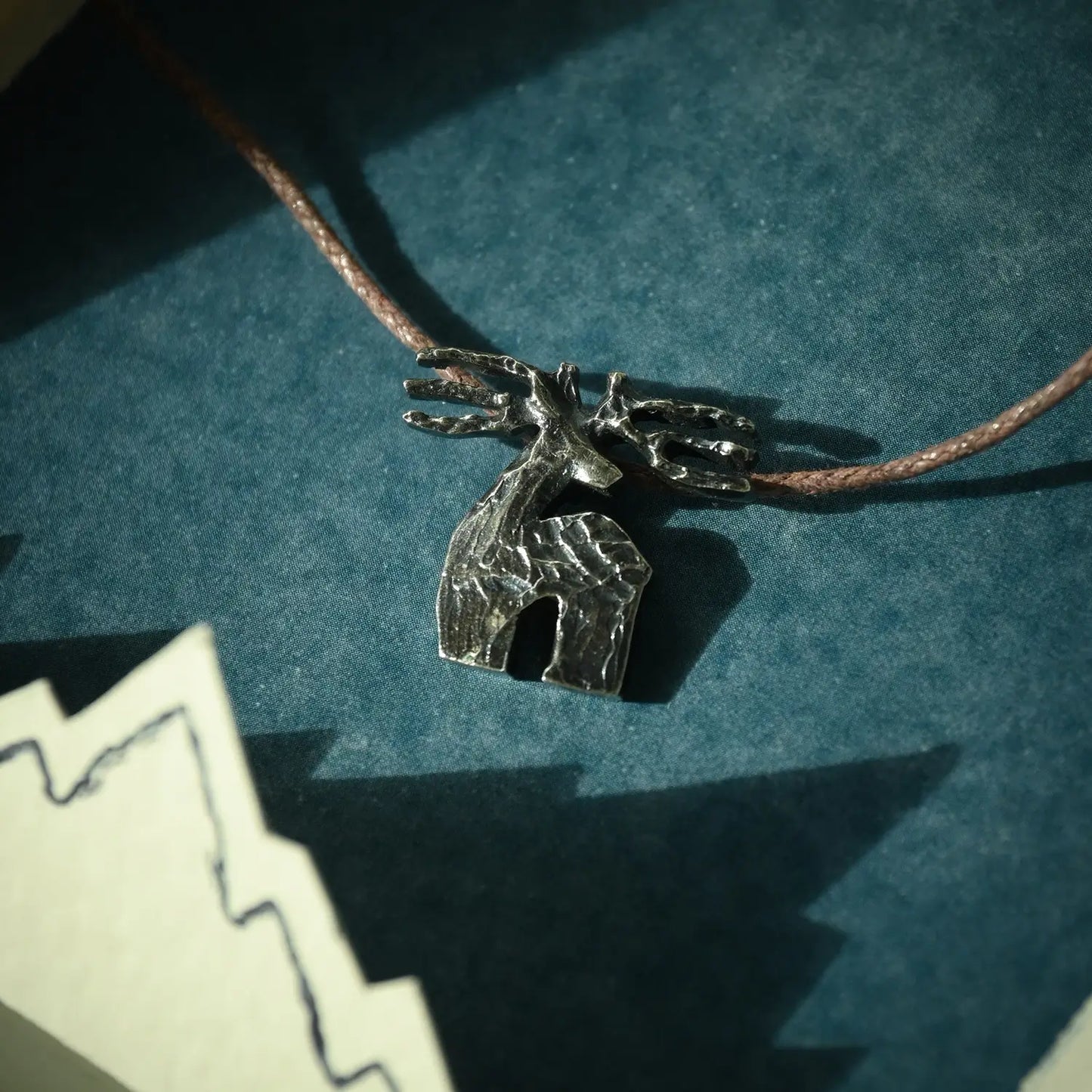 2/2.2cm small necklace made of Melchior